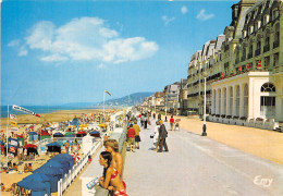 CABOURG La Plage Et La Digue Promenade 25(scan Recto-verso) MA2160 - Cabourg