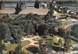 AVRANCHES Vue Generale Aerienne Du Jardin Public Et De L Institut Notre Dame 5(scan Recto-verso) MA2195 - Avranches