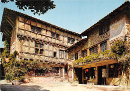 CITE MEDIEVALE DE Perouges HOSTELLERIE MAISON HISTORIQUE DU XIIIe S Et Vieux Cadran Solaire 29(scan Recto-verso) MB2302 - Pérouges