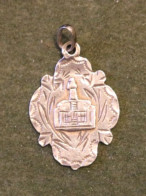 Médaille Religieuse En Argent Saint Walfroy  - Silver Religious Medal  Souvenir - Religione & Esoterismo