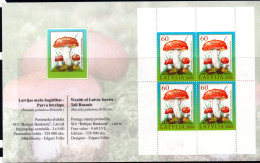 FUNGI  - LATVIA - 2009- Fungi Booklet Complete MNH   Sg £19 - Pilze