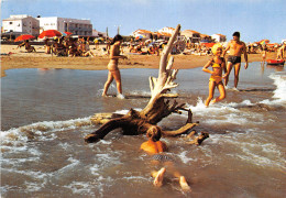 PORT LA NOUVELLE La Plage Et Hotel Le Pole Nord 16(scan Recto-verso) MB2339 - Port La Nouvelle