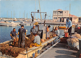 PORT LEUCATE Retour De Peche 22(scan Recto-verso) MB2340 - Leucate