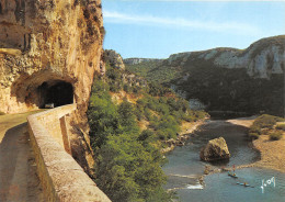 GORGES DE L ARDECHE Entre Vallon Et Pont D Arc 25(scan Recto-verso) MB2375 - Altri & Non Classificati