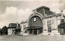 17* ROCHEFORT SUR MER La Gare   CPSM (petit Format)                 MA91-0179 - Rochefort
