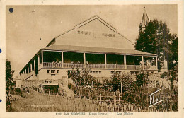 79* LA CRECHE  Les Halles         MA96,1160 - Autres & Non Classés