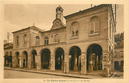 95* LA ROCHE GUYON  Mairie        MA98,0939 - La Roche Guyon
