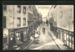 CPA Toul, La Rue Gambetta, Vue De La Rue  - Toul