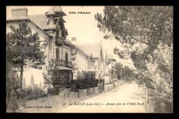 44 - LA BAULE - AVENUE PRES DE L'HOTEL ROYAL - La Baule-Escoublac