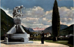 Der Laurinsbrunnen In Bozen - Bolzano