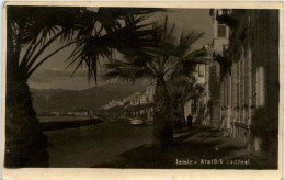 Izmir - Atatürk Caddesi - Turquia