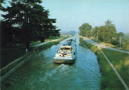 CPSM Agen-Péniche Sur Le Canal Du Midi-Timbre    L2875 - Agen