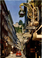 Salzburg - Getreidegasse - VW Käfer - Salzburg Stadt