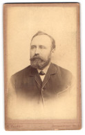 Fotografie H. Zeidler, Berlin, Jerusalemerstr. 6, Portrait Stattlicher Herr Mit Vollbart  - Anonymous Persons