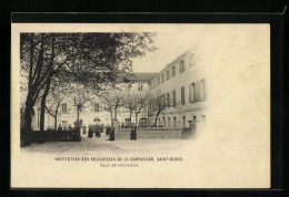 CPA Saint-Denis, Institution Des Religieuses De La Compassion, Cour De Récréation  - Saint Denis