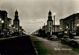 73900393 Berlin Stalinallee Nachtaufnahme Berlin - Autres & Non Classés