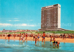 73745402 Zandvoort Holland Strand Met Bouwes Palace Zandvoort Holland - Other & Unclassified