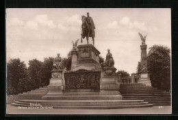 AK Breslau, Blick Auf Das Kaiser-Wilhelm-Denkmal  - Schlesien