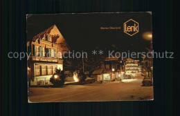 12451110 Lenk Simmental Dorfstrasse Nachtaufnahme Lenk Im Simmental - Altri & Non Classificati