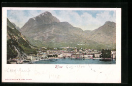Cartolina Riva, Ortsansicht Mit Den Bergen über Dem Gardasee  - Autres & Non Classés