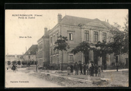 CPA Montmorillon, Palais De Justice, Hotel De Ville  - Montmorillon
