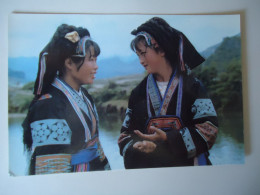 CHINA   POSTCARD  WOMENS WITH COSTUMES   FOR MORE PURHASES 10% DISCOUNT - Cina