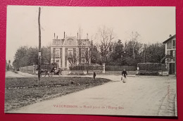 92 - VAUCRESSON - ROND POINT DE L'etang Sec - Vaucresson