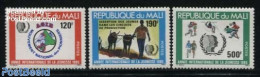 Mali 1985 International Youth Year 3v, Mint NH, Sport - Various - Athletics - Boxing - Football - Sport (other And Mix.. - Atletica