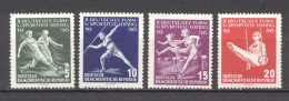 DDR     254/257    * *   TB   Sport Dont Football   - Unused Stamps