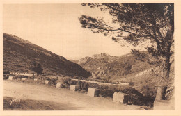 13-LES BAUX DE PROVENCE-N° 4430-G/0347 - Les-Baux-de-Provence