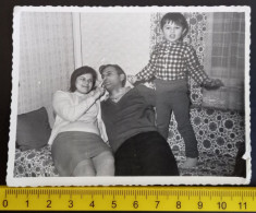 #15    Anonymous Persons - Man And Woman - Family Photo - Anonyme Personen