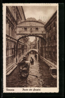 AK Venezia / Venedig, Ponte Dei Sospiri, Gondeln Unter Der Seufzerbrücke  - Andere & Zonder Classificatie