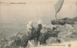 D8246 Fillettes De L'ile De Batz - Ile-de-Batz