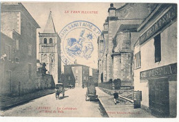 CASTRES - N° 727 - LA CATHEDRALE ET L'HOTEL DE VILLE (AVEC CHACHET TRAIN SANITAIRES S P) - Castres