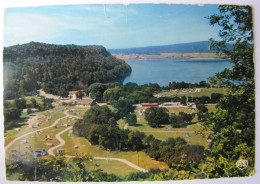 FRANCE - JURA - LONS-le-SAUNIER - Le Lac Et Le Domaine De Chalain - Lons Le Saunier