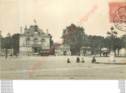 93.  MONTREUIL SOUS BOIS .  La Place De L'Hôtel De Ville . - Montreuil