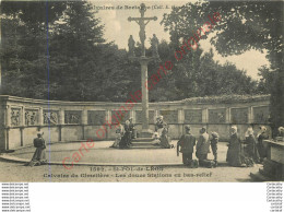 29.  SAINT POL DE LEON .  Calvaire Du Cimetière .  Les Douze Stations En Bas-Relief . - Saint-Pol-de-Léon