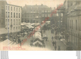 59.  MAUBEUGE .  Foire Mensuelle .  CPA Animée . - Maubeuge