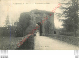 79.  BRESSUIRE .  La Porte D'Entrée Du Château . - Bressuire