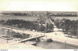 14 OUISTREHAM LE PONT TOURNANT ET LA VILLE - Ouistreham