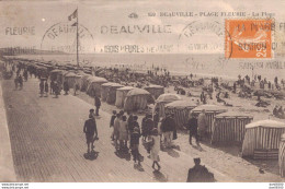 14 DEAUVILLE LA PLAGE - Deauville