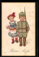 AK Kinder Kriegspropaganda, Knabe In Uniform Und Gewehr, Mädchen Träg Schürze Mit Äpfeln  - Guerra 1914-18