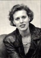 CPA Schauspielerin Adele Landauer, Portrait, Autogramm - Attori