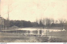 CARTE PHOTO NON ODENTIFIEE REPRESENTANT UN PLAN D'EAU GENRE ETANG - To Identify