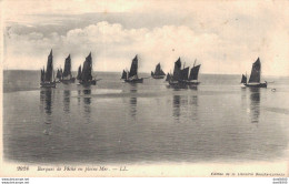 BARQUES DE PECHE EN PLEINE MER - Pêche