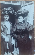 FEMMES CHAPEAU MODE CARTE PHOTO - Foto's