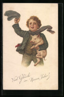 AK Kleiner Junge Mit Schweinchen Im Arm, Viel Glück Im Neuen Jahre  - Neujahr