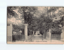 BOIS COLOMBES : L'Avenue Des Pavillons - état - Other & Unclassified