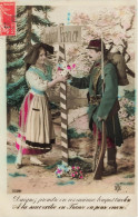 COUPLES - Soldat Français - Jeune Femme De Deutschland - Bouquet De Fleurs - Fantaisie - Carte Postale Ancienne - Paare