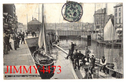 CPA - LE HAVRE En 1907 - Le Bassin Du Roi ( Le Port - Quai Bien Animé ) N° 39 - - Harbour